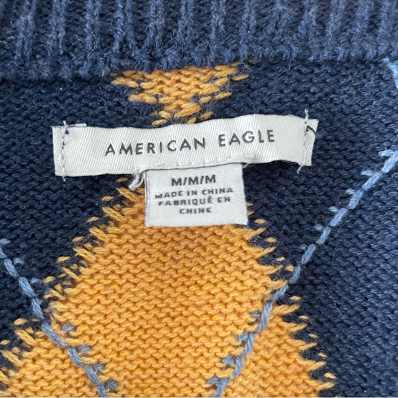 American Eagle Argyle Knit Vest Size M - Picture 2 of 3
